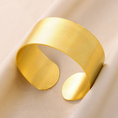Classic Gold Color Wrinkle Texture Bangle Bracelet For Women Exquisite