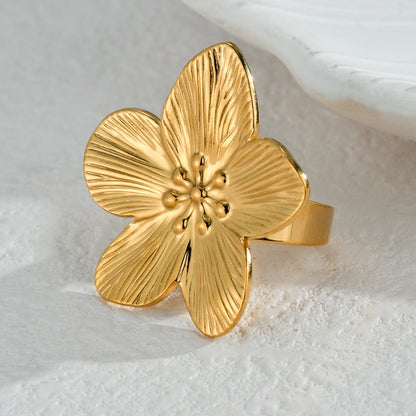 2024New Trendy 18K Gold-plated Flowers Ring For Women Stylish Vintage