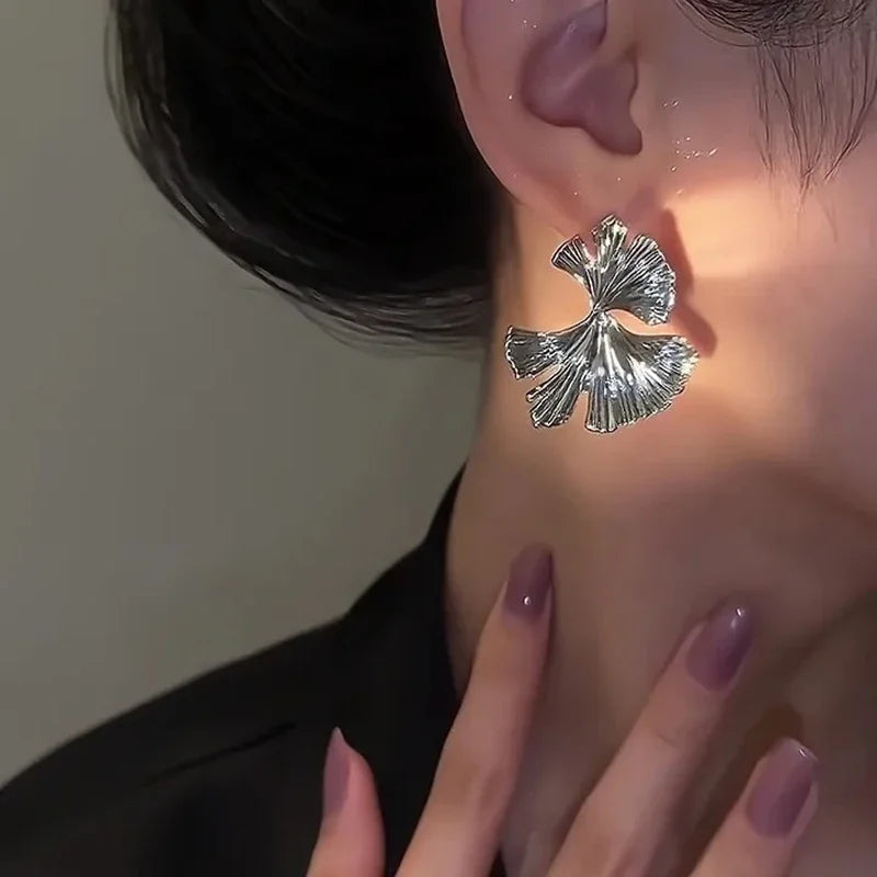 Simple Silver Color Metal Big Plant Ginkgo Leaf Earrings for Women