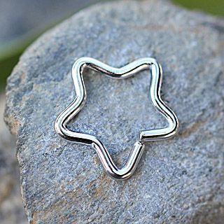 316L Stainless Steel Star Shaped Cartilage Earring